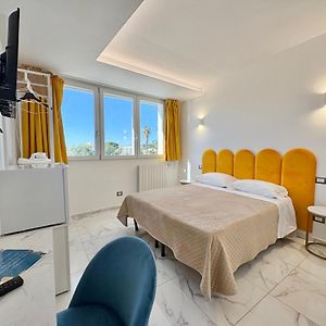 Large Double or Twin Room